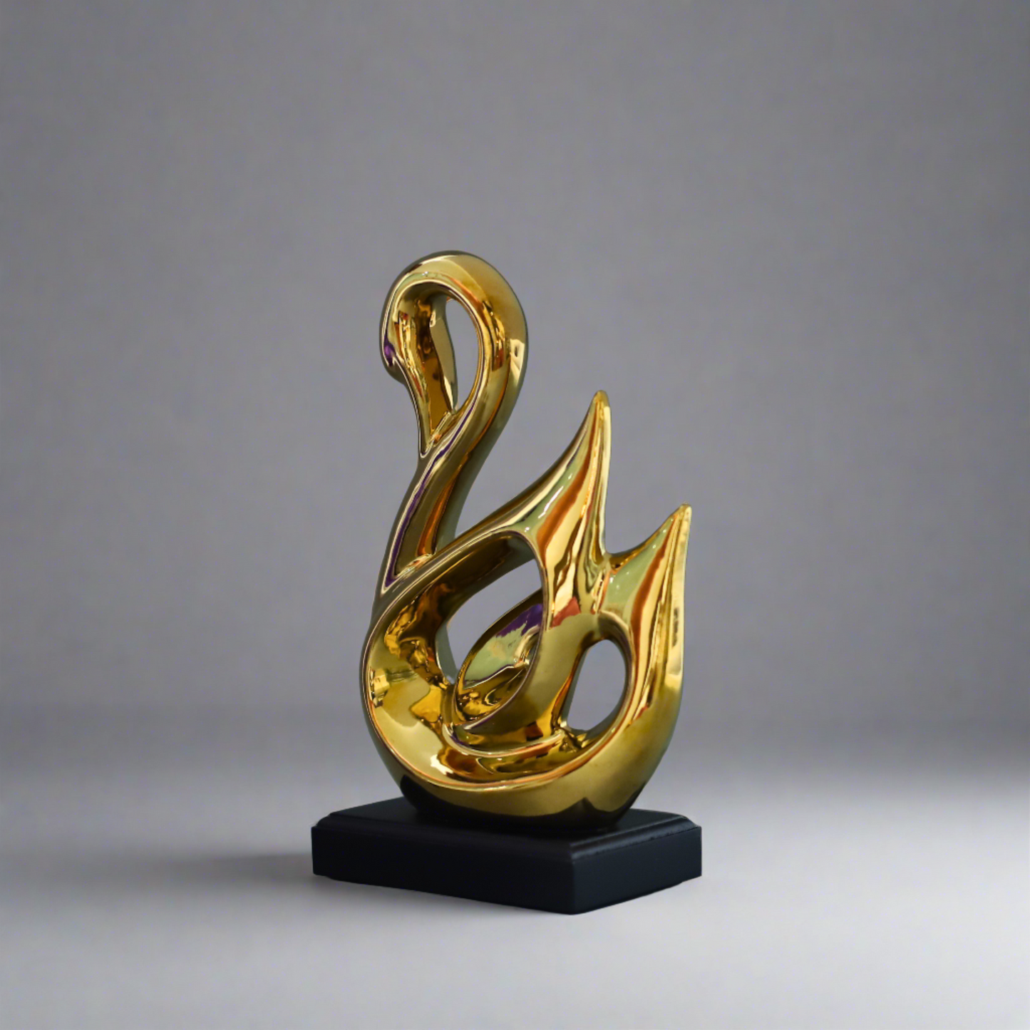 Golden Swan Decor Statue