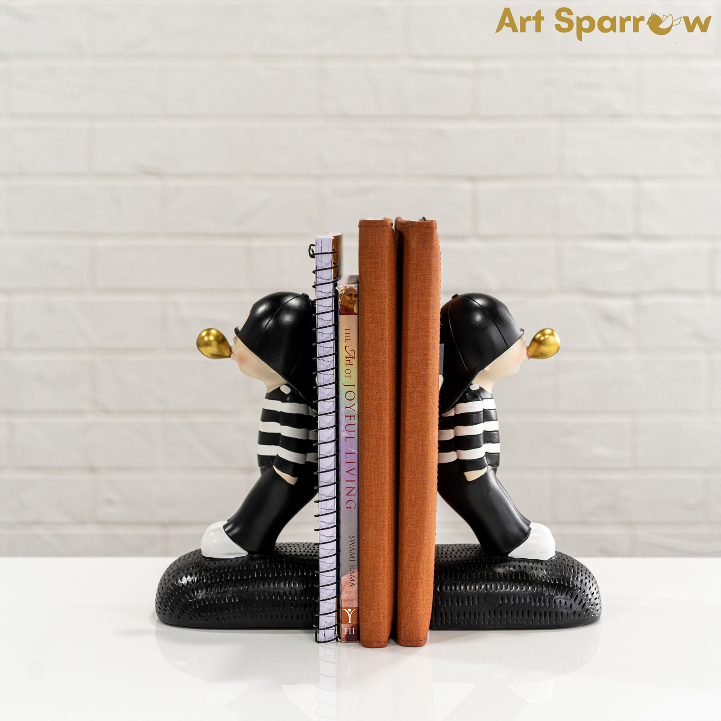 Bookends Decor Showpiece Polyresin