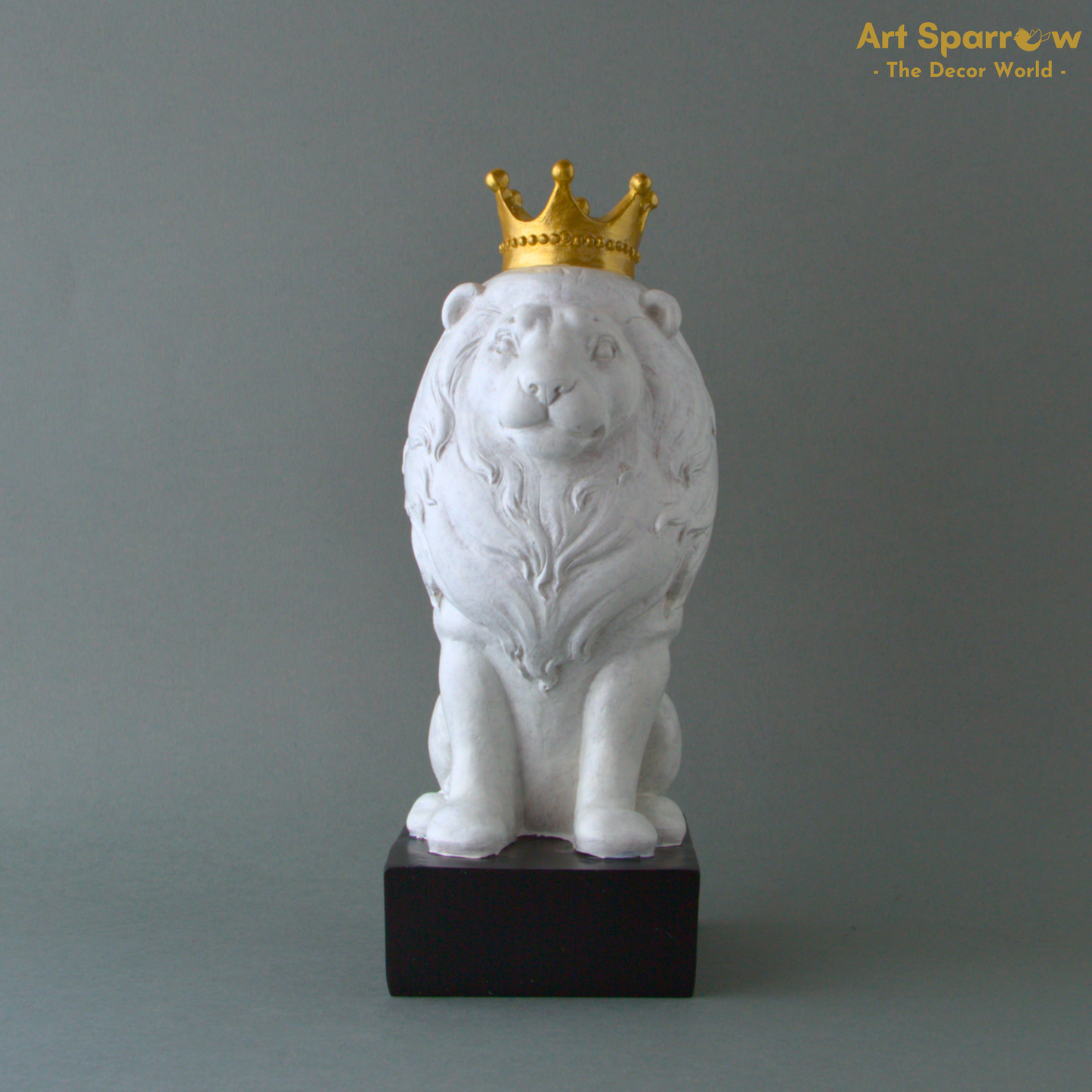 White Lion King with Crown Showpiece