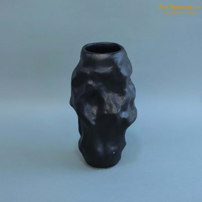 Polyresin Black Vase