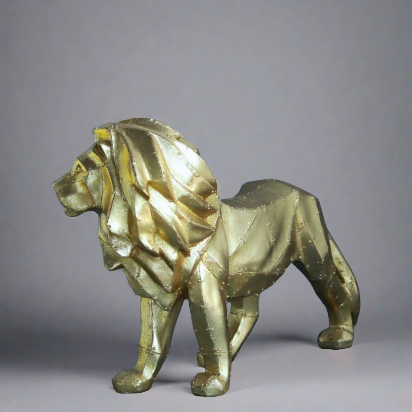 Lion Statue Showpiece