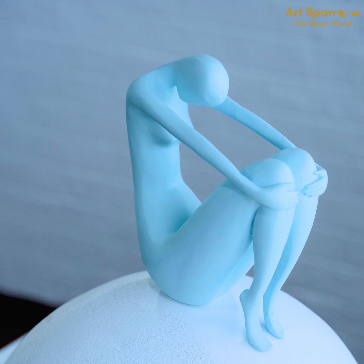 Thinking Lady Decor Statue