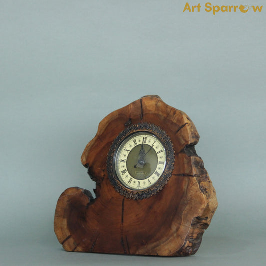 Cedar Wood Table Clock