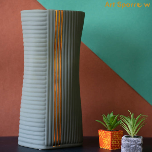 Minimalist Indoor Flower Vase for Decor